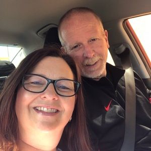 Meet your Posher, Dee